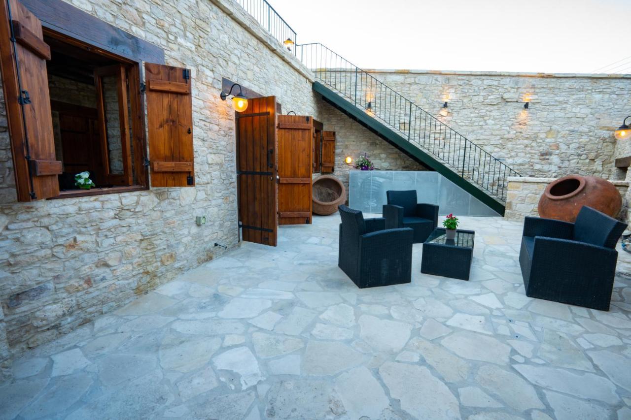 Eidyllio Luxury Suites Ómodosz Kültér fotó