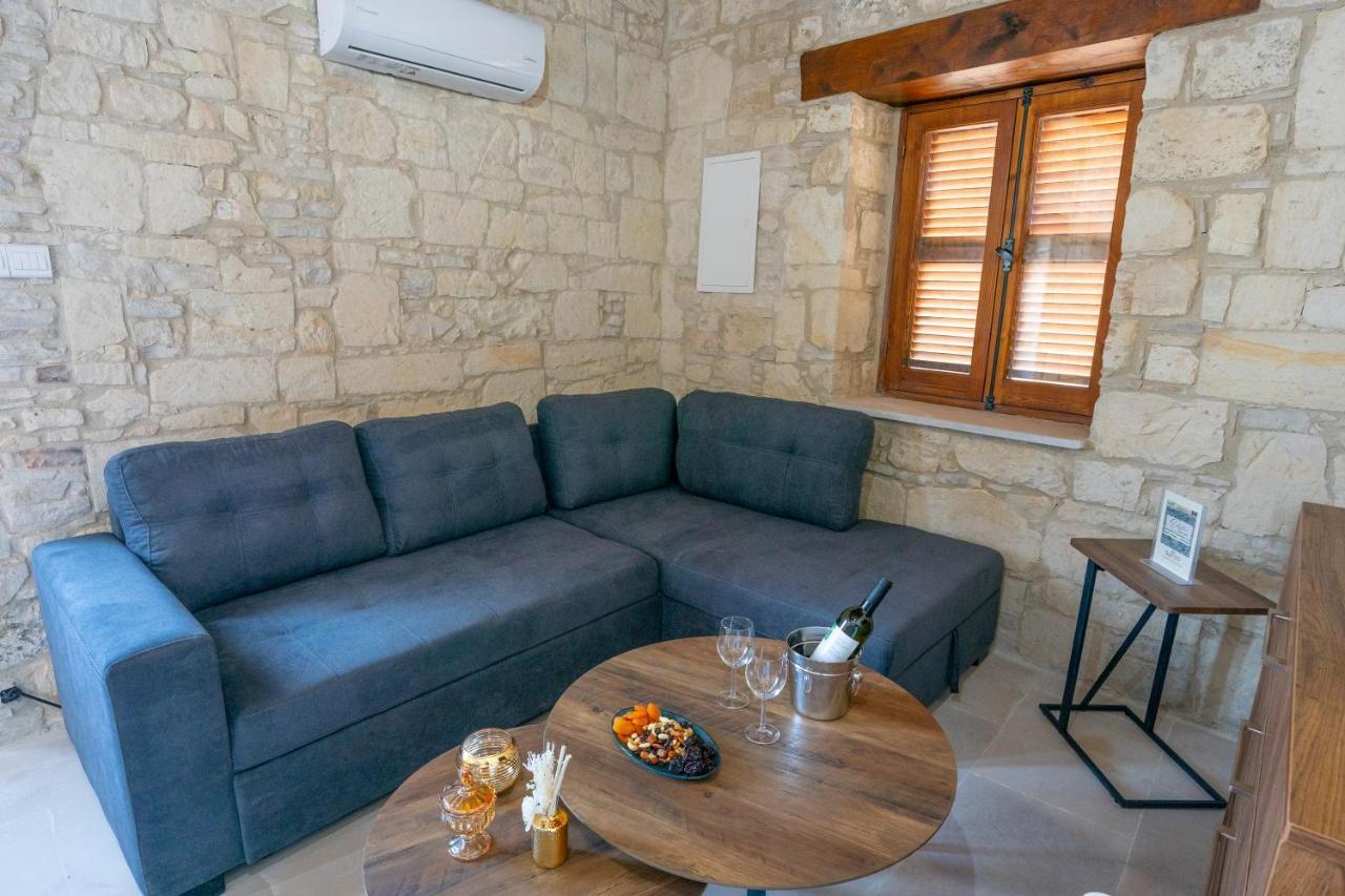 Eidyllio Luxury Suites Ómodosz Kültér fotó