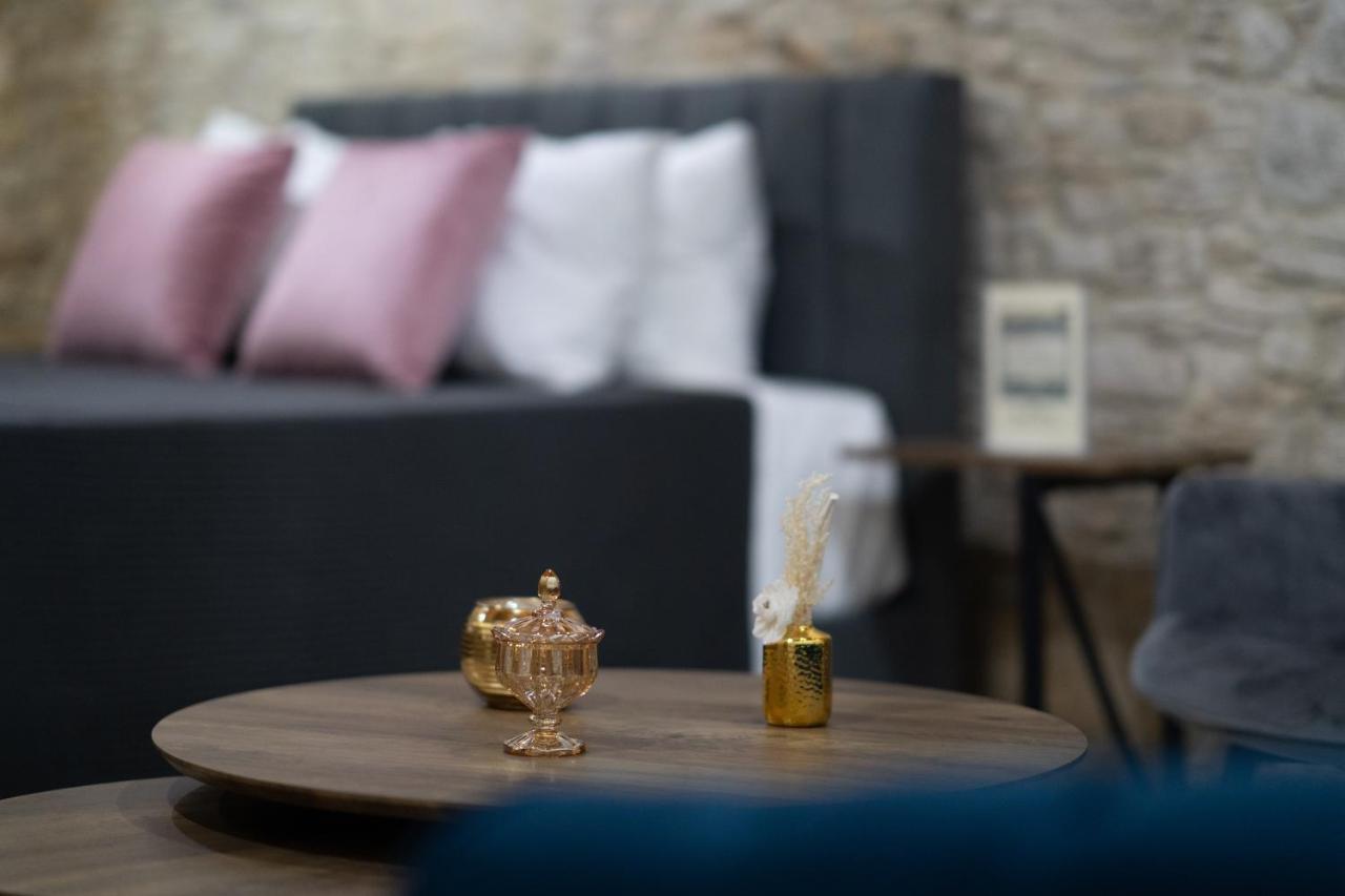 Eidyllio Luxury Suites Ómodosz Kültér fotó